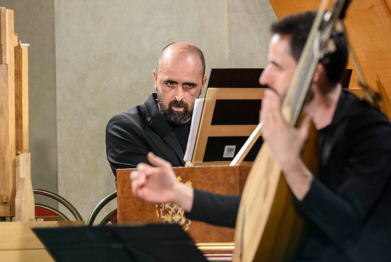 Il violoncello Brillante, La Ritirata, Daniel Oyarzabal, 28. července 2021, Strahovský klášter (zdroj Letní slavnosti staré hudby)