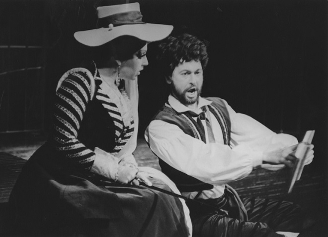 W.A.Mozart: Don Giovanni - Eva Kinclová (Elmíra), Miloslav Podskalský (Leporella) - SD Ostrava 1984 (foto Josef Hradil)