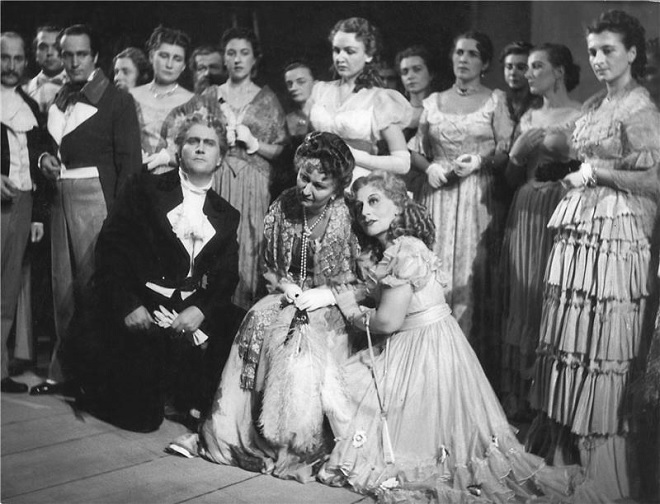 P.I.Čajkovskij: Eugen Oněgin - V. Vodeničarov, M. Čadikovičová, J. Vymazalová, Š. Štěpánová - ND Praha 1953 (foto Jaromír Svoboda)