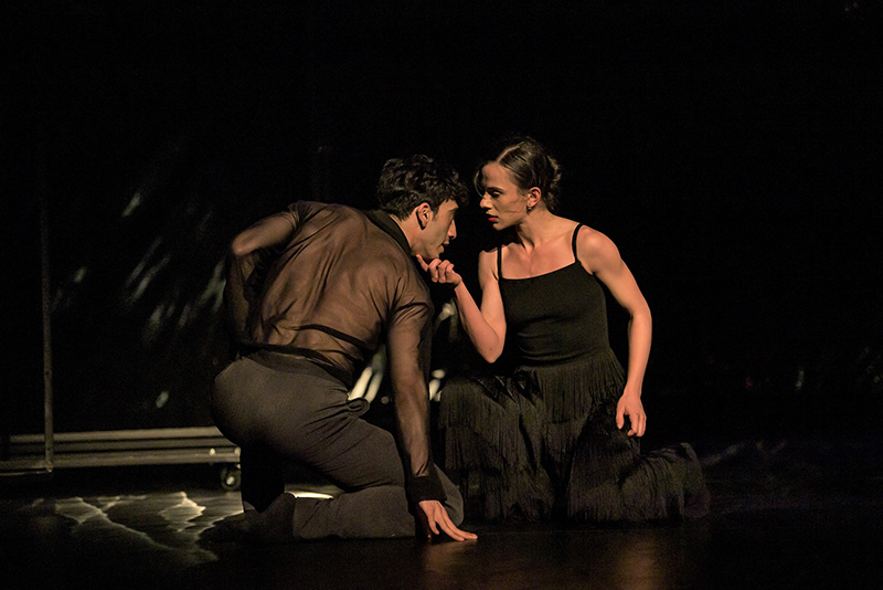 Rodion Ščedrin a Georges Bizet: Carmen – Francesco Fasano a Natalia Adamska, Národní divadlo moravskoslezské (foto Serghei Gherciu)