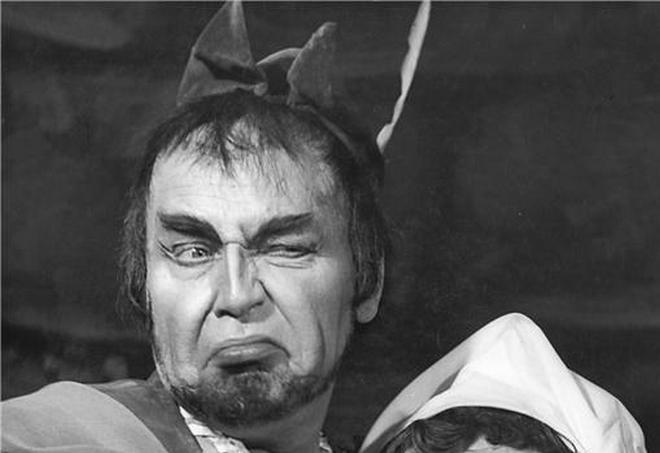 Ch. Gounod: Faust a Markétka - Karel Kalaš (Mefisto) - ND 1955 (foto archiv ND)