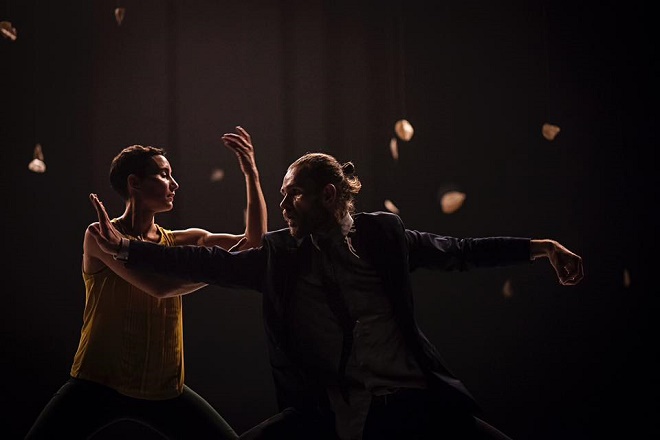 Flow - VerTeDance - Divadlo Ponec 2016 (foto Linda Průšová)