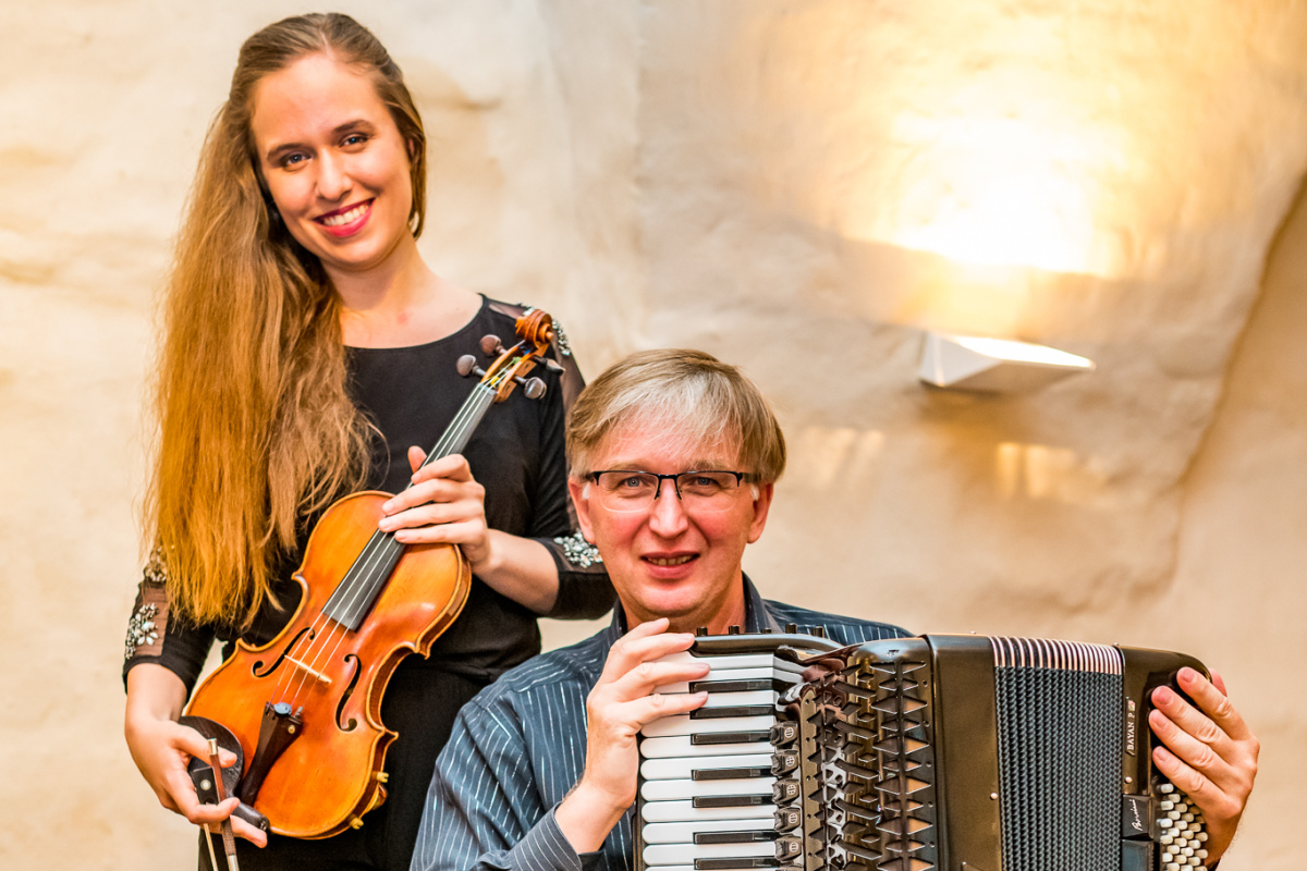 Julie Svěcená, Ladislav Horák (zdroj Hudební festival Antonína Dvořáka Příbram)