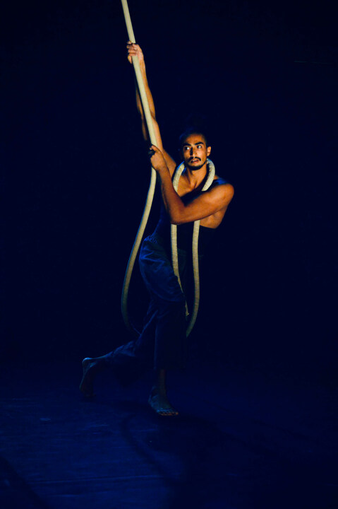 Galashow Žonglérského dne (Pablo Penailillo Soto, foto František Ortmann, Letní Letná 2023)