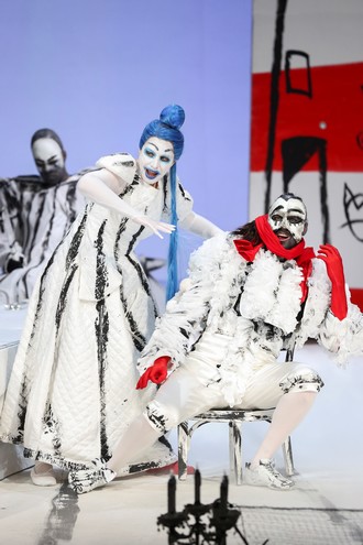 Wolfgang Amadeus Mozart: Don Giovanni - Volksoper Vídeň 2015 (foto (c) Barbara Pálffy/Volksoper)