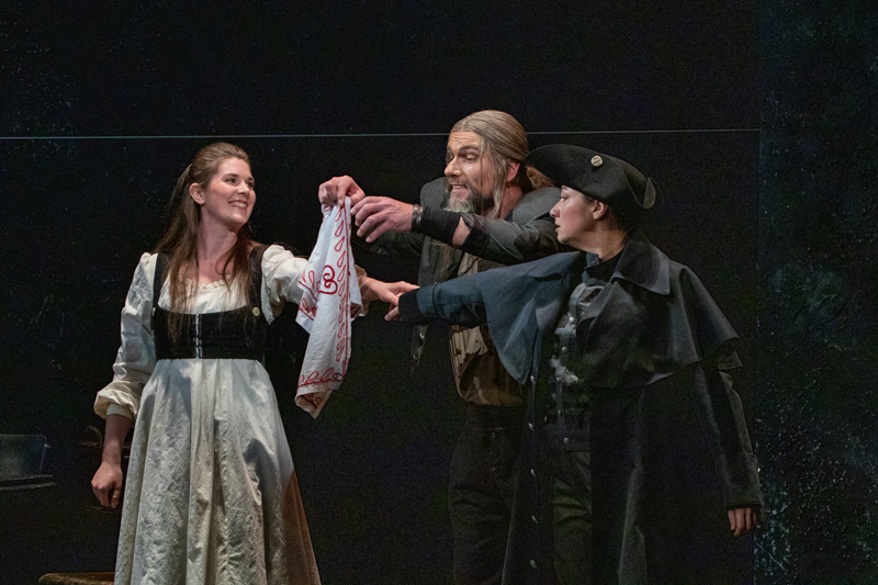 Moravské divadlo Olomouc, Fidelio 2021: Helena Beránková, Jiří Přibyl, Barbora Řeřichová (foto Jan Procházka)