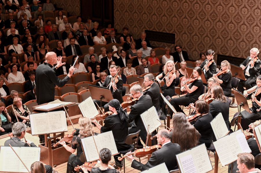 Francouzsko-německé dialogy – Emmanuel Villaume, PKF – Prague Philharmonia, 12. června 2022 (zdroj PKF – Prague Philharmonia)