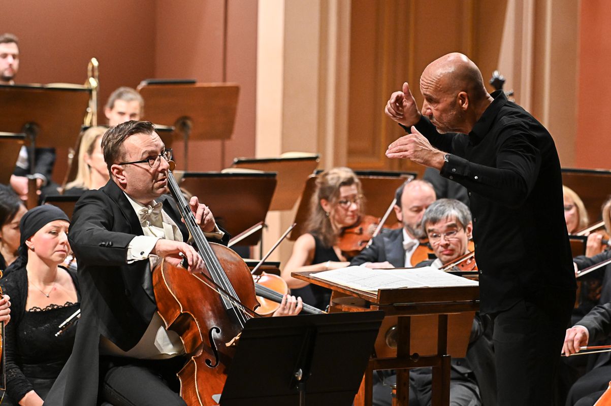 Haas. Martinů. Dvořák – Lukáš Pospíšil, Emmanuel Villaume, PKF – Prague Philharmonia, 3. prosince 2022 (zdroj PKF – Prague Philharmonia)
