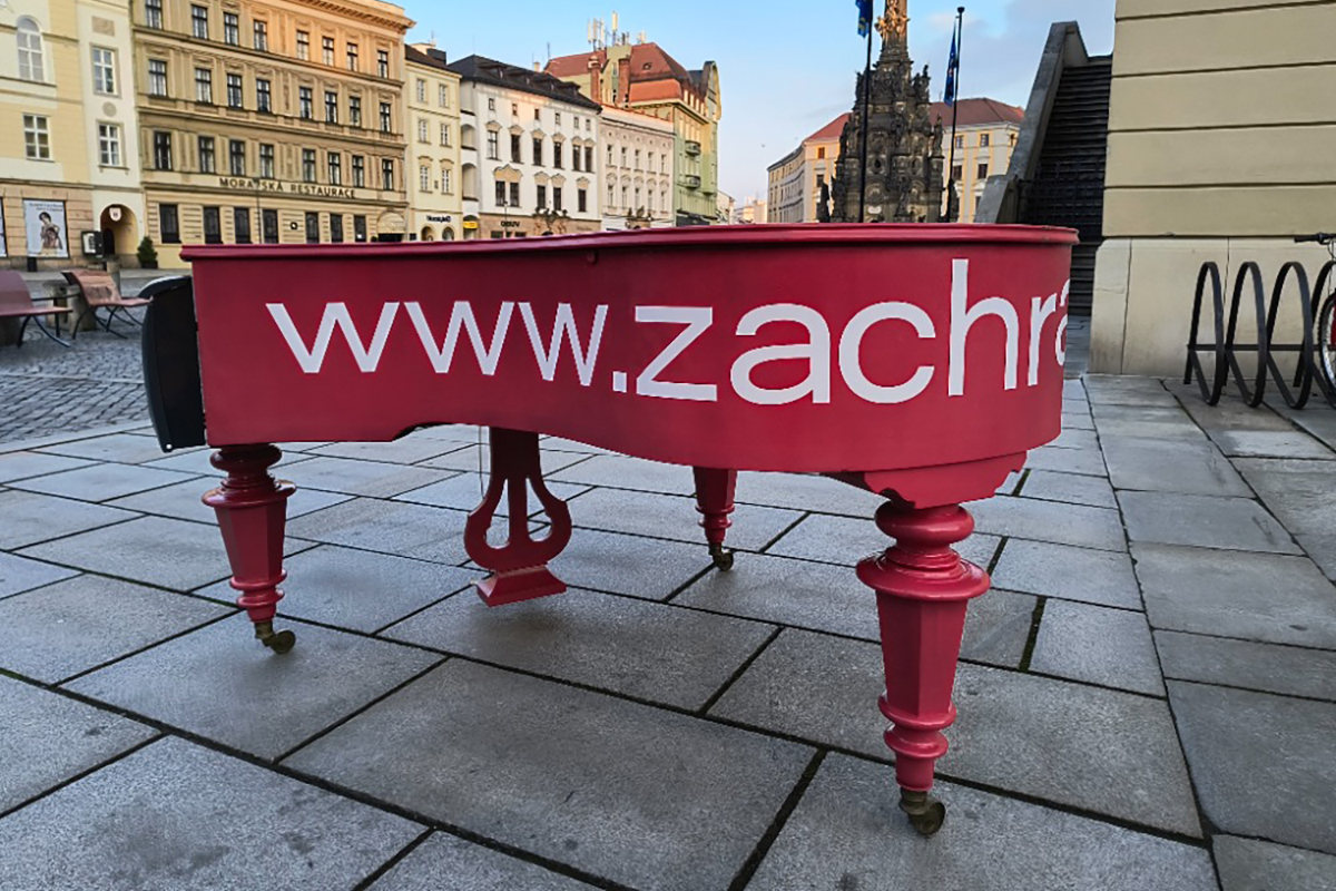 Zachraňte MFO - petiční schránky (zdroj Unie orchestrálních hudebníků MFO)