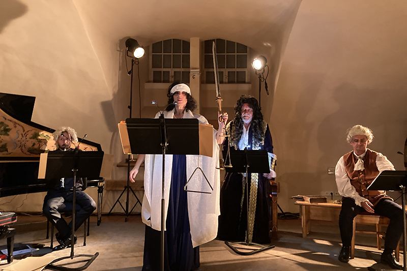 Marek Kopelent: Musica aneb Prastarý příběh, který andělé přenášejí z času do času, 30. září 2023, Galerie HAMU – Martin Daněk, Irena Troupová, Dušan Sitek a Petr Burian (foto Tereza Dudková)