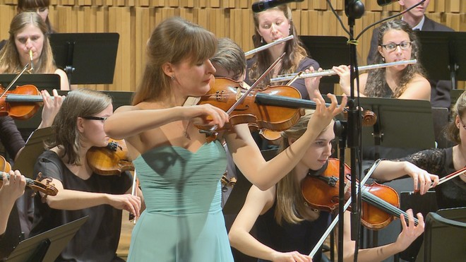 Kultura v srdci Prahy 2015: Zahajovací koncert - Ludmila Pavlová - koncertní sál Pražské konzervatoře Praha 2015 (foto Milan Kormout)