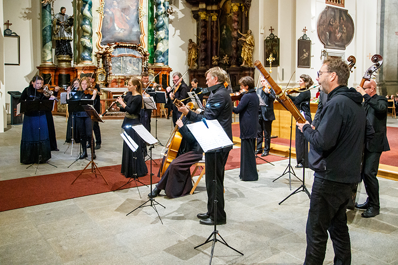 Lesk & Sláva – Vivaldi & Zelenka, 4. října 2024, Jezuitský kostel Neposkvrněného početí Panny Marie a svatého Ignáce, Klatovy – Musica Florea (foto Jiří Strašek)