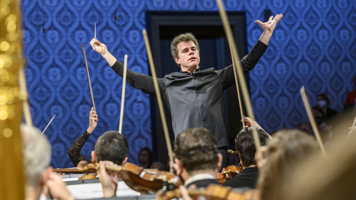 Jakub Hrůša (foto Petra Hajská)