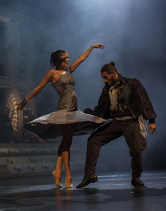 Bizet/Šarközi: Carmen à la Gypsy Devils - Katarína Kaanová (Michaela), Ivan Martiš (José) - SND 2015 (foto Peter Brenkus)