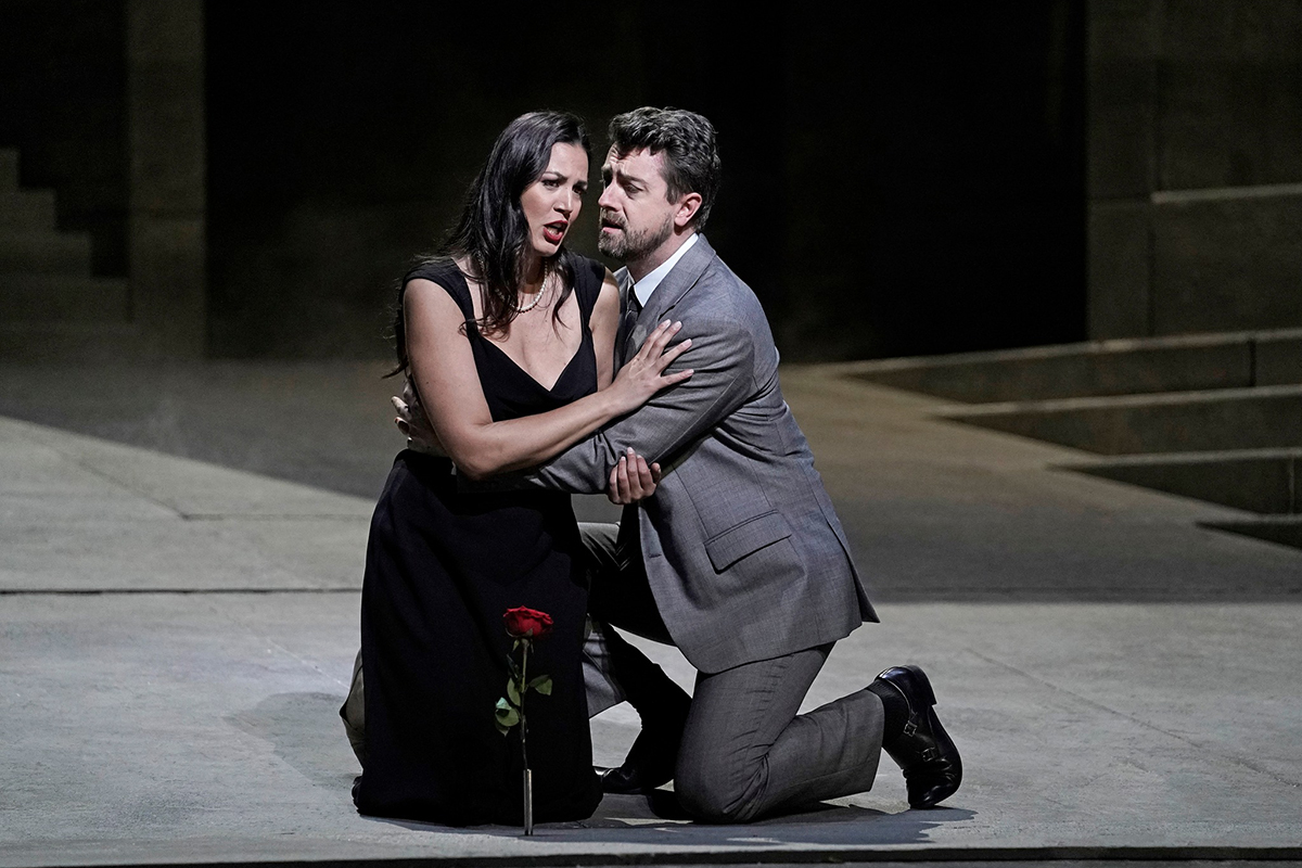 Wolfgang Amadeus Mozart: Don Giovanni, Metropolitní opera v New Yorku (foto Karen Almond)