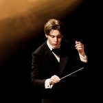 Klaus Mäkelä (zdroj Orchestre de Paris, foto Mathias Benuigui)