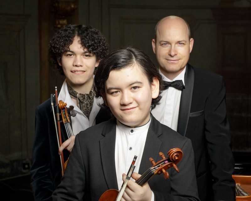 Richard Kollert, Eduard Kollert, Jiří Kollert (zdroj Symfonický orchestr hl. m. Prahy FOK)