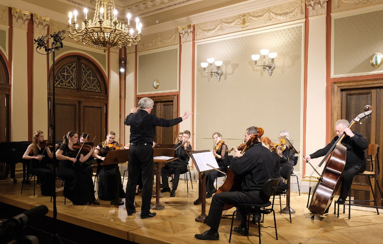 Komorní orchestr Vladimíra Sommera, Vojtěch Jouza (zdroj Vojtěch Jouza)