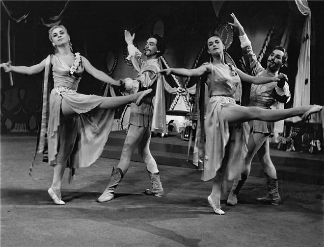 A.Dvořák: Král a uhlíř - ND Praha 1956 (foto Jaromír Svoboda)