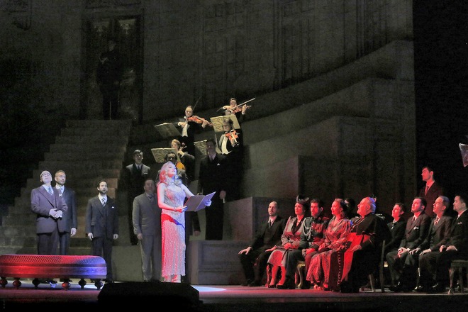 G.Puccini: Manon Lescaut - Kristīne Opolais (Manon) - Met 2016 (foto Ken Howard)