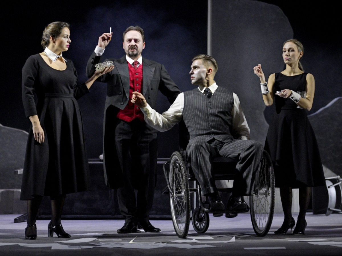 Urszula Kulesza, Roman Vlkovič, Nikol Novotná, Boris Prygl (zdroj Národní divadlo moravskoslezské)