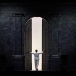 Claudio Monteverdi: L'Orfeo, Giovanni Sala, Teatro Comunale Alighieri v koprodukci s Teatro Comunale di Ferrara (foto Zani Casadio)