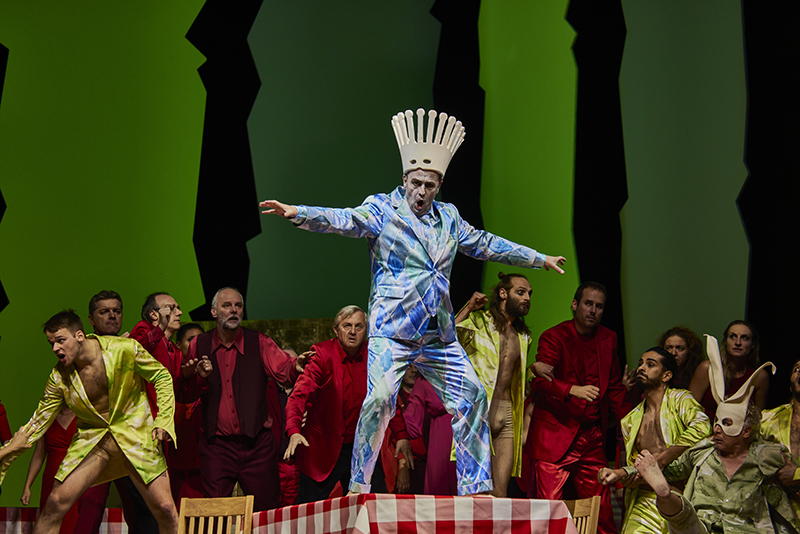 György Ligeti: Le Grand Macabre, Wiener Staatsoper – Andrew Watts (foto Michael Pöhn)