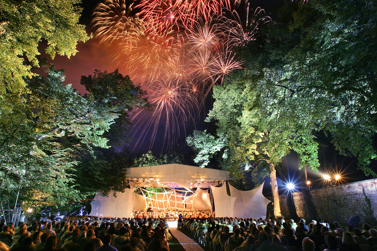 Letní jízdárna – Zahajovací koncert 32. ročníku Festivalu Krumlov (zdroj Festival Krumlov)