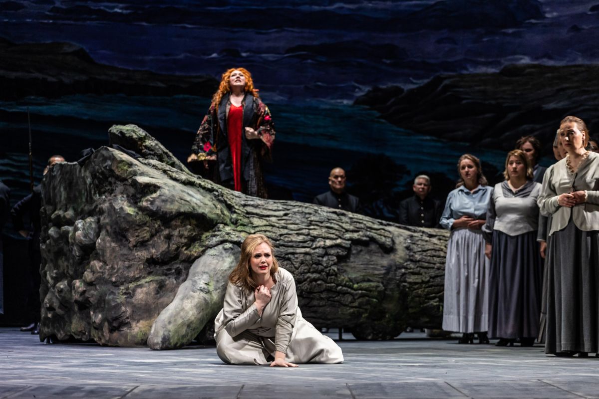 Richard Wagner: Lohengrin – Staatstheater Meiningen (zdroj Staatstheater Meiningen)