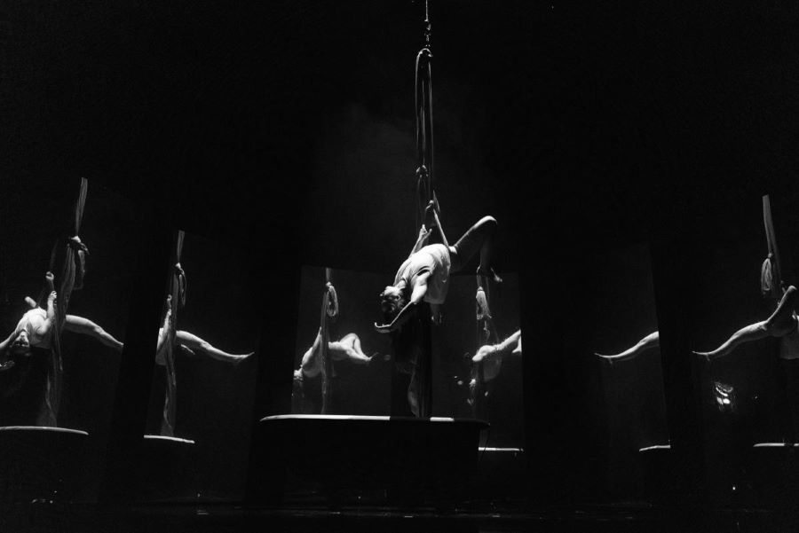 Losers Cirque Company – Cizinec (foto Pavel Hejný)
