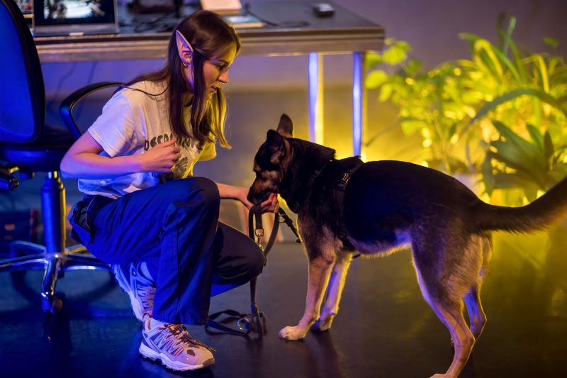 Magda Szpecht: Cyber Elf na Bazaar Festivalu 2024 (foto Vojtěch Brtnický)