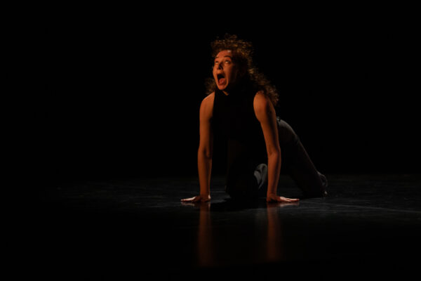 Maja Vidic – Tri Hčere, Dve Materi in Ena Babica (foto Anka Simoncic)