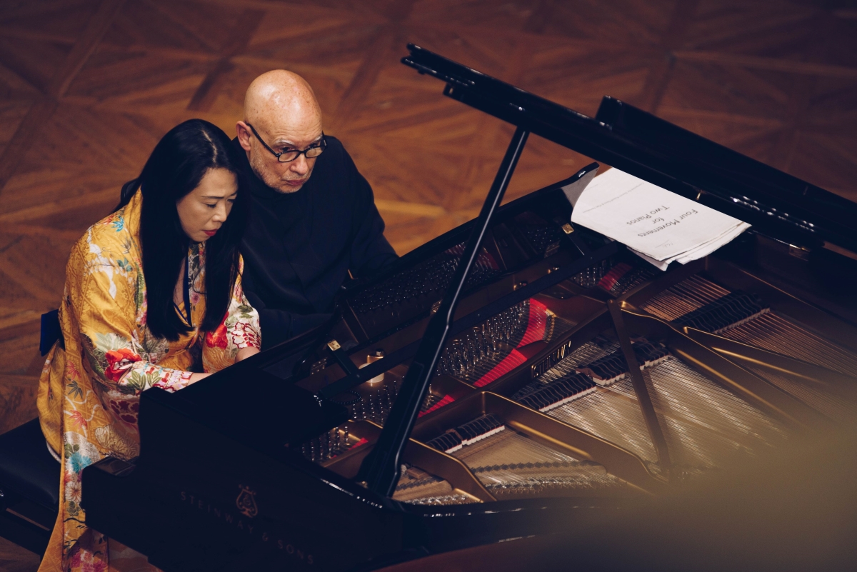 Maki Namekawa, Dennis Russell Davies (zdroj Filharmonie Brno)