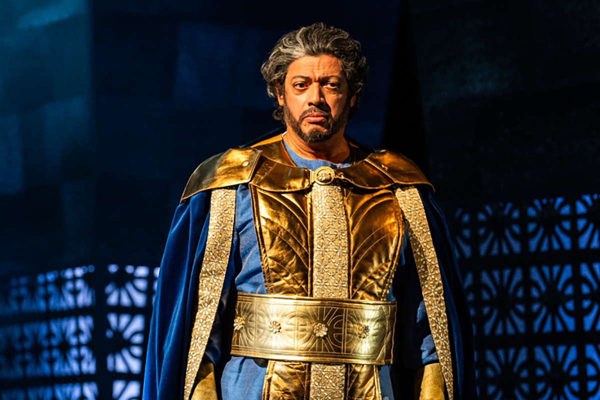 Giuseppe Verdi: Nabucco, Divadlo F. X. Šaldy v Liberci – Miguelangelo Cavalcanti (foto Daniel Dančevský)