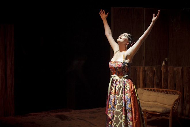 B.Martinů: Mirandolina - Ivana Pavlů (Mirandolina) - Divadlo na Orlí 2015 (foto Jan Dvořák)
