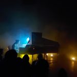 Monika Knoblochová v Hudebním salónu Café crème, zde v projektu Celestial Odyssey (zdroj Pontes musici)