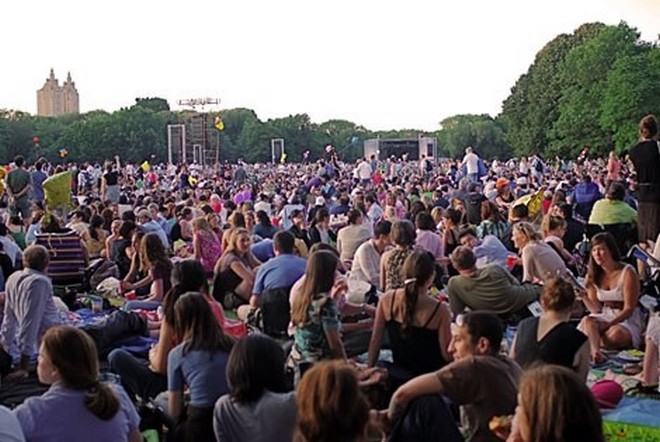 Koncert Newyorské filharmonie pod taktovkou Zubina Mehty - Central Park New York 1986 (foto archiv)