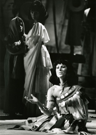 G.Verdi: Nabucco - Iva Malinová (Fenena) - DJKT Plzeň 1983 (foto archiv DJKT Plzeň)
