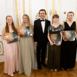 Academy Kroměříž Foto laureatů s Tomášem Netopilem najdete v příloze (zleva _Haniková, Ulasavets, Netopil, Rautner, Švábová, foto Pavel Petruška)