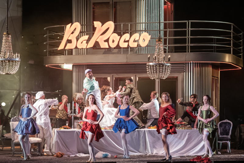G. Verdi: Rigoletto - Sbor Státní opery - Státní opera 2021 (foto Serghei Gherciu)