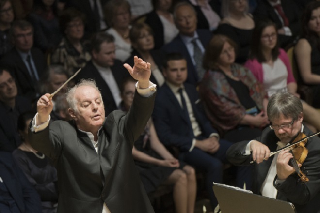 Staatskapelle Berlin - Daniel Barenboim - 15.5.2016 Praha (foto ČTK/Michal Kamaryt)