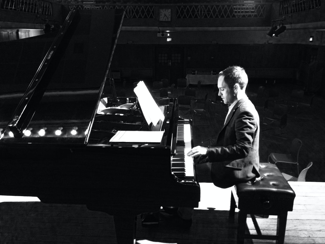Simon Callaghan (foto Shawn Moore)