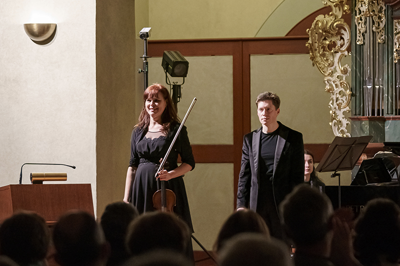 PKF – Prague Philharmonia: K6 Franck. Martinů. Mozart, 20. února 2023 – Romana Špačková a Stanislav Gallin (foto Petr Sapík)