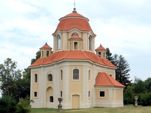 Panenské Břežany (zdroj 2media)