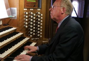 Philippe Lefebvre (zdroj Grandes Orgues de Chartres)