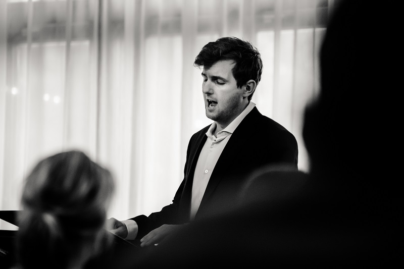 Písně Martinů v brněnských vilách 5. 10. 2019 - Roman Hoza (foto Vojtěch Kába)