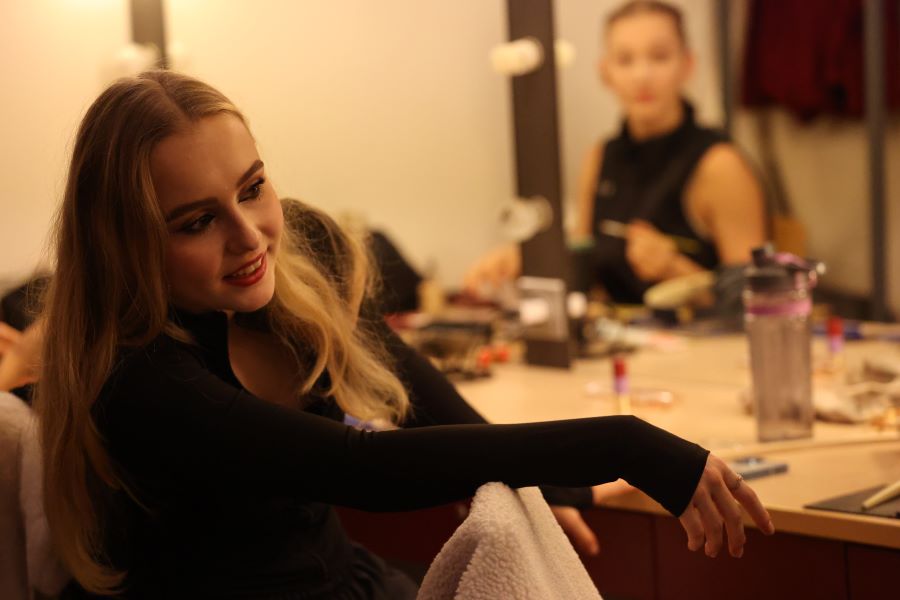 Pohled do zákulisí se souborem NdB 2 (foto Kristýna Housková)