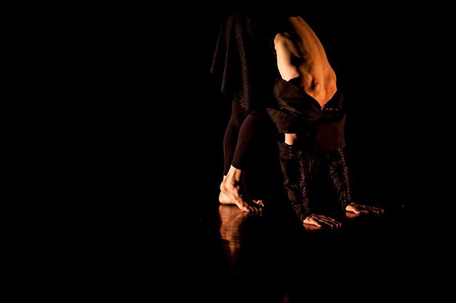 L / One of the Seven - Martina Hajdyla Lacová - Divadlo Ponec 2016 (foto ME-SA)