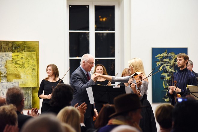 Procházky uměním 2016 – Jitka Hosprová, Sukův komorní orchestr - Museum Kampa (zdroj Procházky uměním)