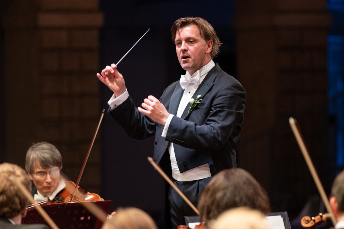 Tomáš Netopil a Česká filharmonie - Smetanova Litomyšl 2021 (zdroj Smetanova Litomyšl)